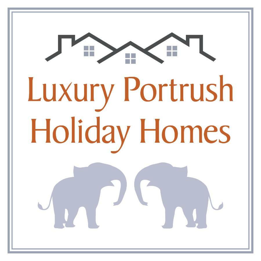 Luxury Portrush Holiday Homes - The Grange, Portrush Sleeps 13 - 6 Bedrooms ภายนอก รูปภาพ